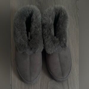 Plush Charcoal Women's Slippers